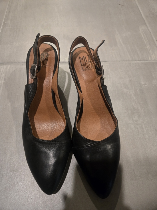 Miz Mooz Shoes - Miz Mooz Black Leather Slingback Pointed-Toe Pumps Size 11